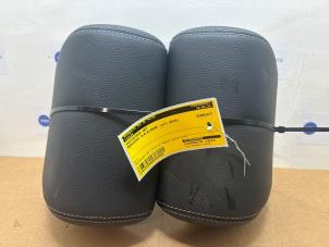 Gebruikte Hoofdsteun set Mercedes GLA (156.9) 2.2 200 CDI, d 16V Prijs € 108,90 Inclusief btw aangeboden door Autoparts Van De Velde