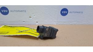 Gebruikte Snelheid Sensor Mercedes E (W213) E-200d 2.0 Turbo 16V Prijs € 18,15 Inclusief btw aangeboden door Autoparts Van De Velde