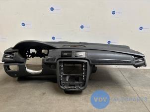 Gebruikte Dashboard Mercedes R (W251) 3.0 350 CDI V6 24V 4-Matic Prijs op aanvraag aangeboden door Autoparts Van De Velde