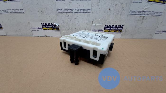 Módulo de cierre centralizado Mercedes C-Klasse