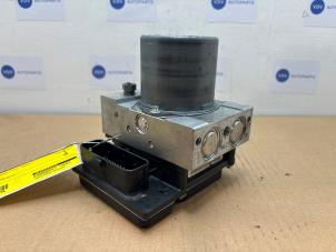 Gebruikte ABS Pomp Mercedes E (W212) E-220 CDI 16V BlueEfficiency,BlueTEC Prijs € 108,90 Inclusief btw aangeboden door Autoparts Van De Velde