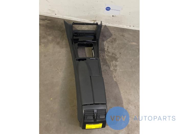 Middle console Mercedes E-Klasse