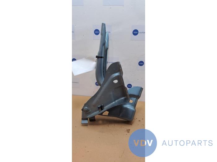 Charnière capot Mercedes B-Klasse