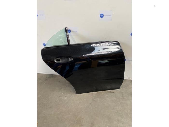 Portière 4portes arrière droite Mercedes CLA