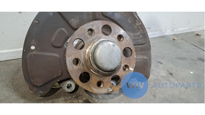 Knuckle, front right Mercedes E-Klasse