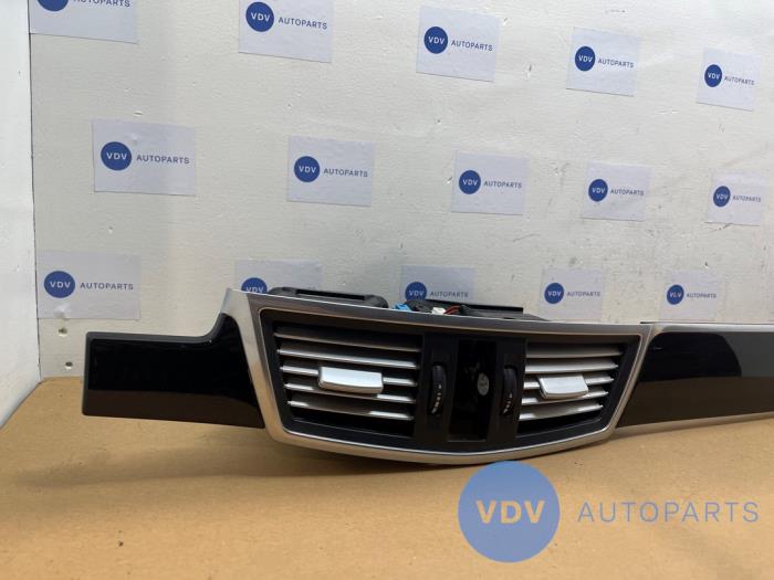 Dashboard decoration strip Mercedes E-Klasse
