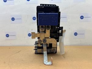 Gebruikte Relais Mercedes A (W176) 2.0 A-250 Turbo 16V 4-Matic Prijs € 30,25 Inclusief btw aangeboden door Autoparts Van De Velde