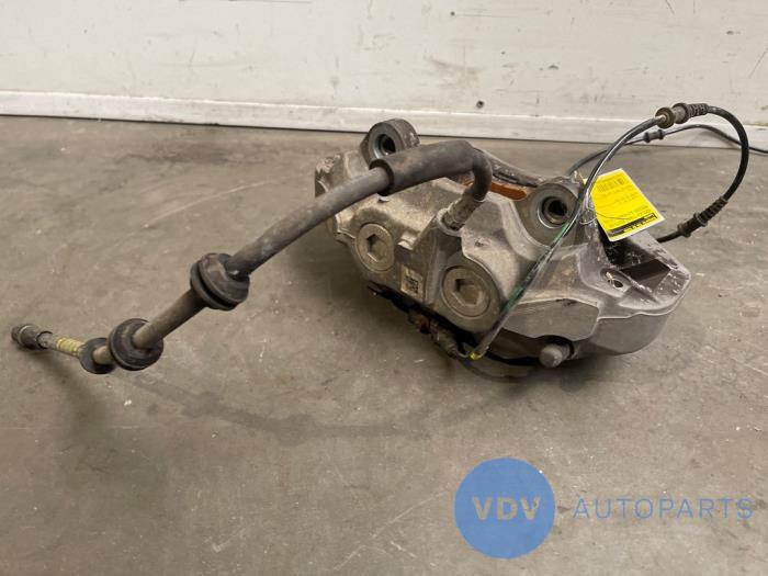 Etrier de frein (pince) avant droit Mercedes GLC-Klasse