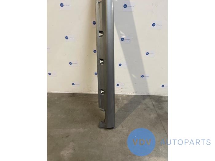 Próg lewy Mercedes ML-Klasse