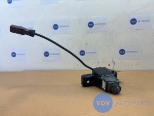 Gebruikte Camera module Mercedes C (W205) C-180 1.6 16V Prijs op aanvraag aangeboden door Autoparts Van De Velde