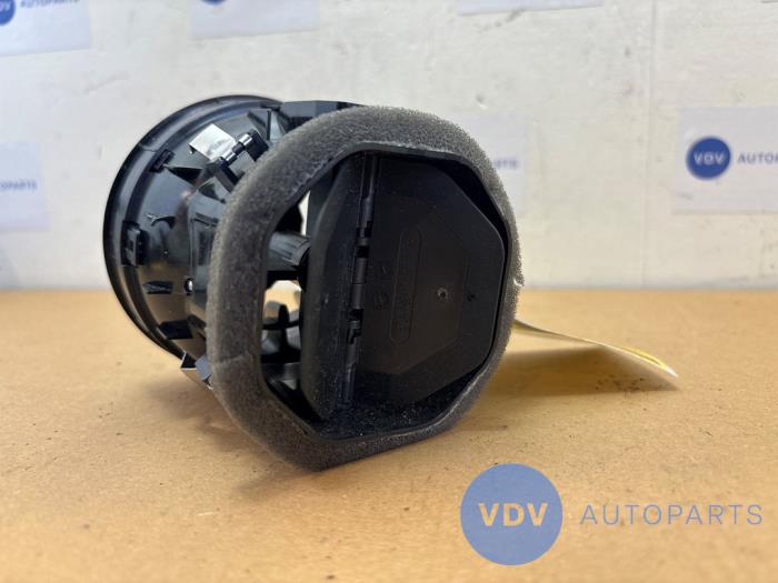Dashboard vent Mercedes Vito