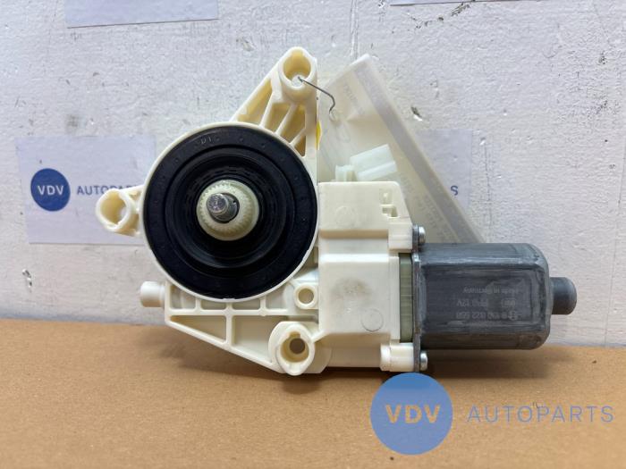 Moteur de vitre portière Mercedes Vito