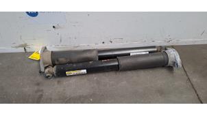 Gebruikte Schokbreker set Mercedes GLC (X253) 2.2 250d 16V BlueTEC 4-Matic Prijs € 60,50 Inclusief btw aangeboden door Autoparts Van De Velde