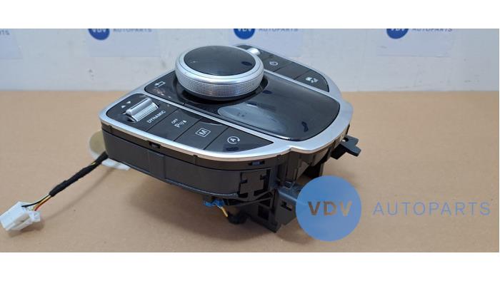 Commande ordinateur de bord Mercedes GLC-Klasse