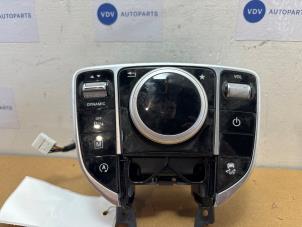 Gebruikte Bediening boordcomputer Mercedes GLC (X253) 2.2 220d 16V BlueTEC 4-Matic Prijs € 60,50 Inclusief btw aangeboden door Autoparts Van De Velde