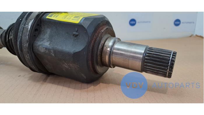 Aandrijfas links-voor Mercedes GLB-Klasse