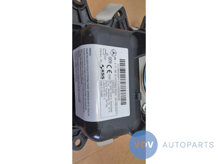 Airbag droite (tableau de bord) Mercedes CLA