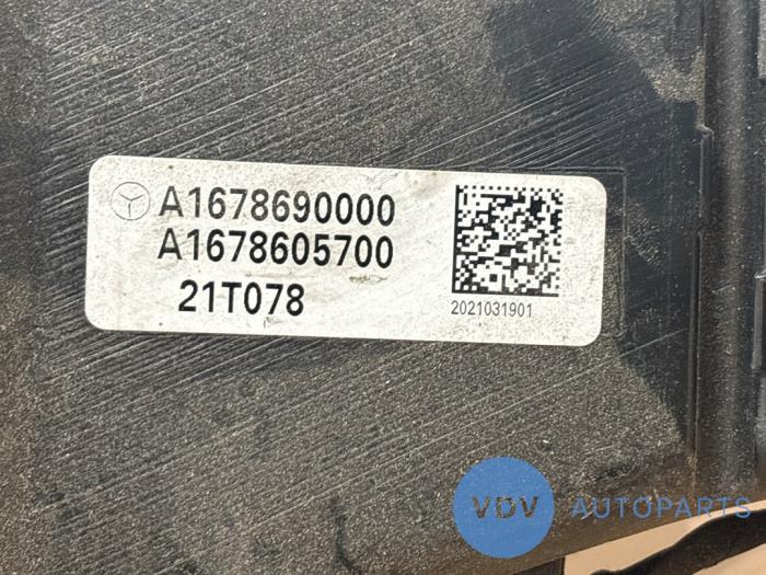 Front windscreen washer reservoir Mercedes GLE