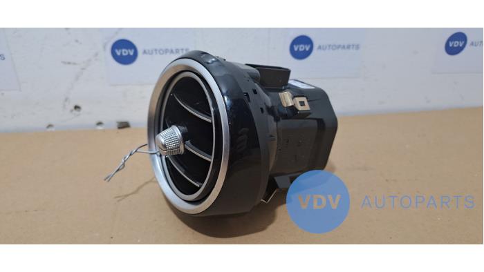 Luftgitter Armaturenbrett Mercedes C-Klasse