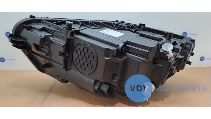 Scheinwerfer rechts Mercedes CLA