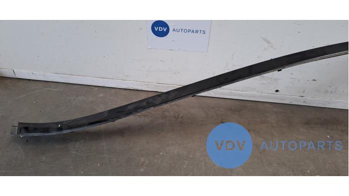 Rail de toit gauche Mercedes GLC-Klasse