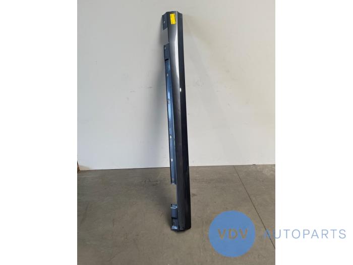 Próg prawy Mercedes C-Klasse