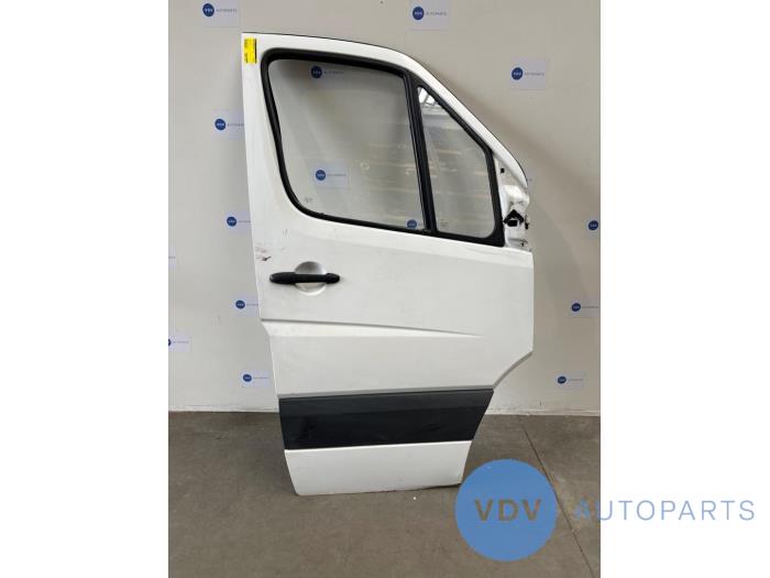 Door 2-door, right Mercedes Sprinter