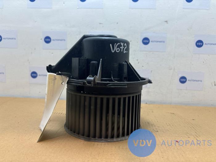 Silnik wentylatora nagrzewnicy Mercedes Sprinter