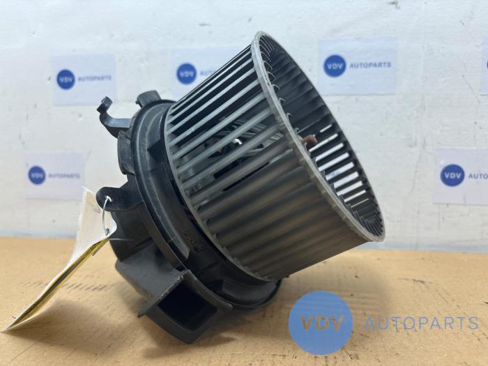 Silnik wentylatora nagrzewnicy Mercedes Sprinter