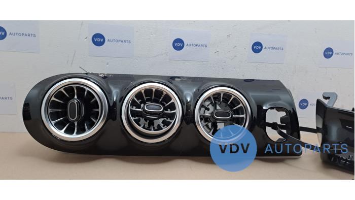 Armaturenbrett Zierleiste Mercedes A-Klasse