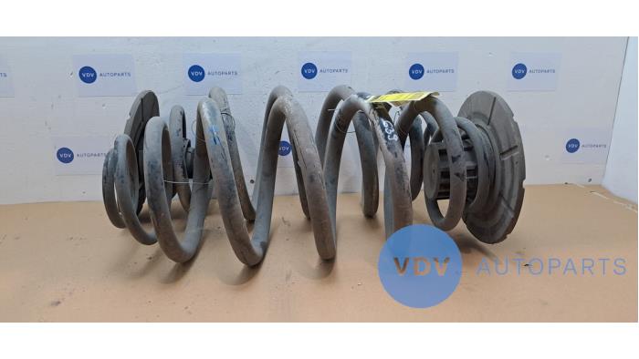 Rear coil spring Mercedes Vito