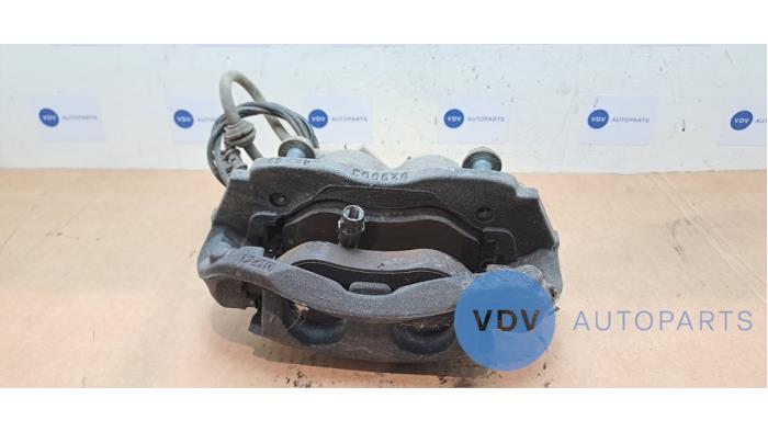 Front brake calliper, right Mercedes Vito