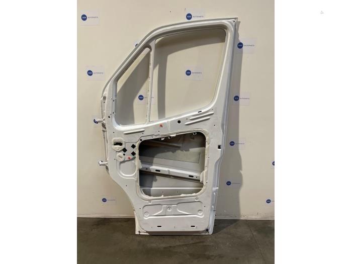 Drzwi prawe przednie wersja 4-drzwiowa Mercedes Sprinter