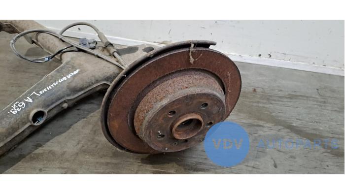 Achsschenkel links hinten Mercedes Vito