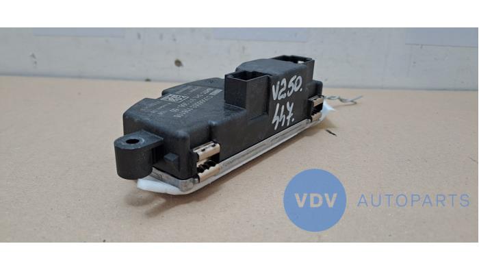 Voltage regulator Mercedes Vito