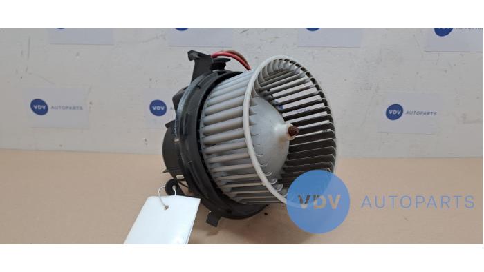 Heating and ventilation fan motor Mercedes E-Klasse