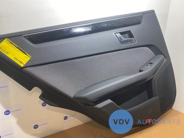 Türverkleidung 4-türig links hinten Mercedes E-Klasse