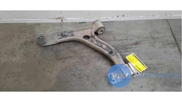 Front wishbone, left Mercedes CLA