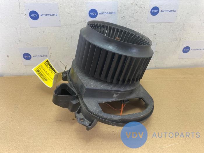 Heating and ventilation fan motor Mercedes CLA