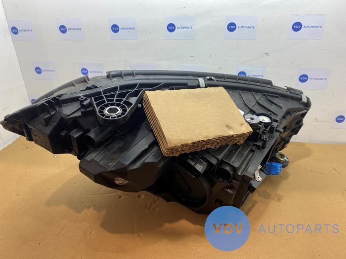 Phare gauche Mercedes C-Klasse