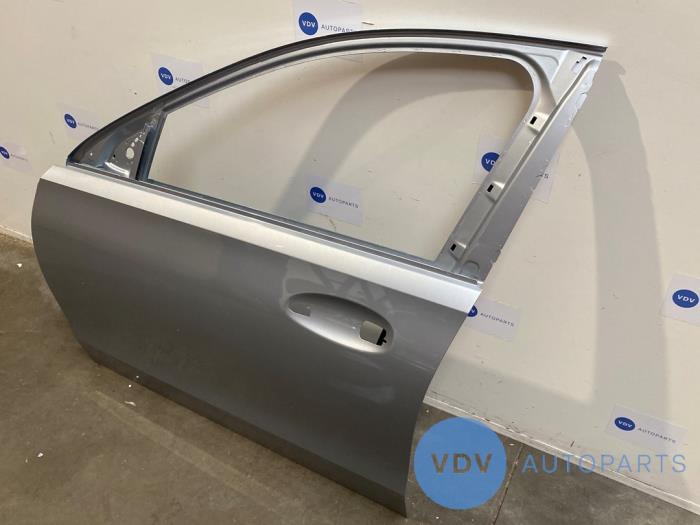 Portière 4portes avant gauche Mercedes C-Klasse