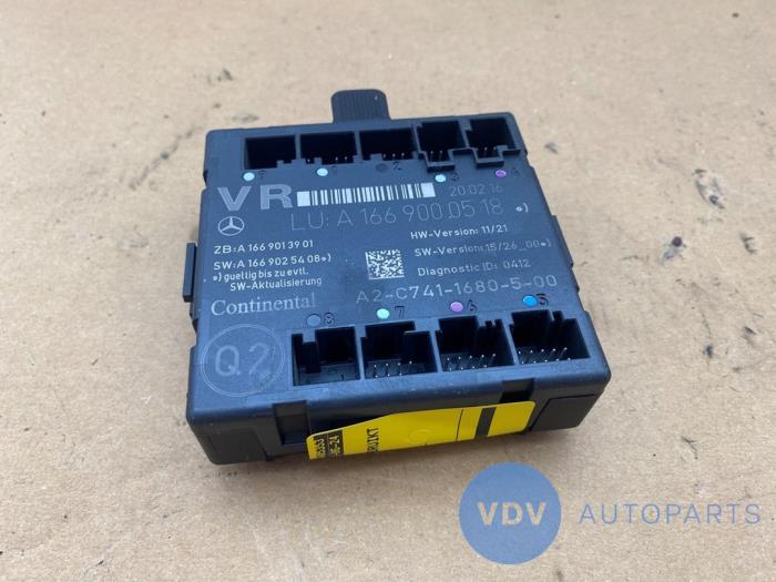 Central door locking module Mercedes GLE