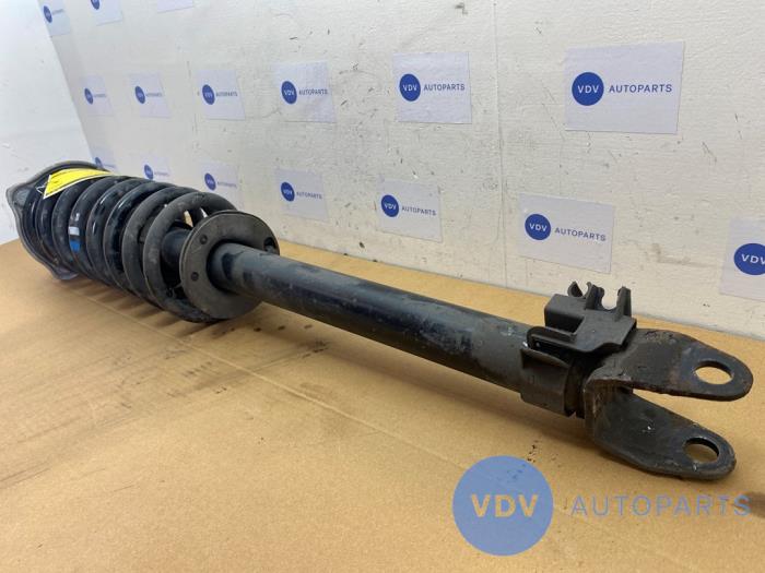 Fronts shock absorber, left Mercedes E-Klasse