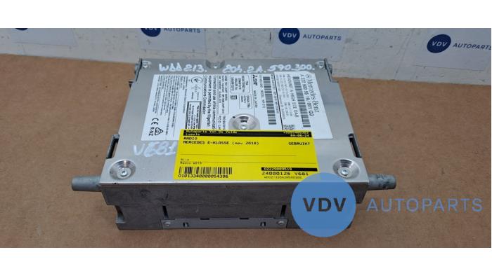 Radio Mercedes E-Klasse