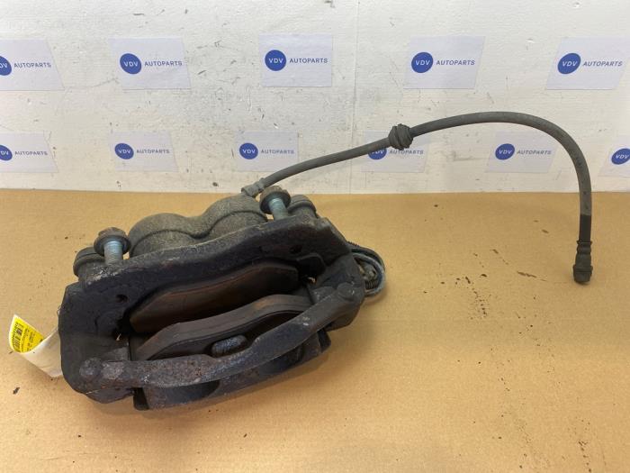 Pinza de freno derecha delante Mercedes Vito