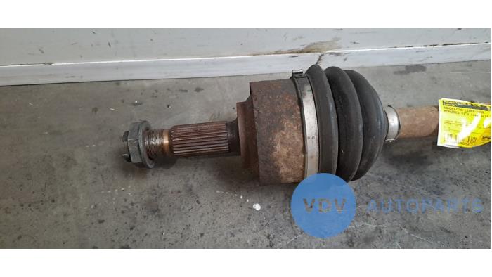 Aandrijfas links-voor Mercedes Vito