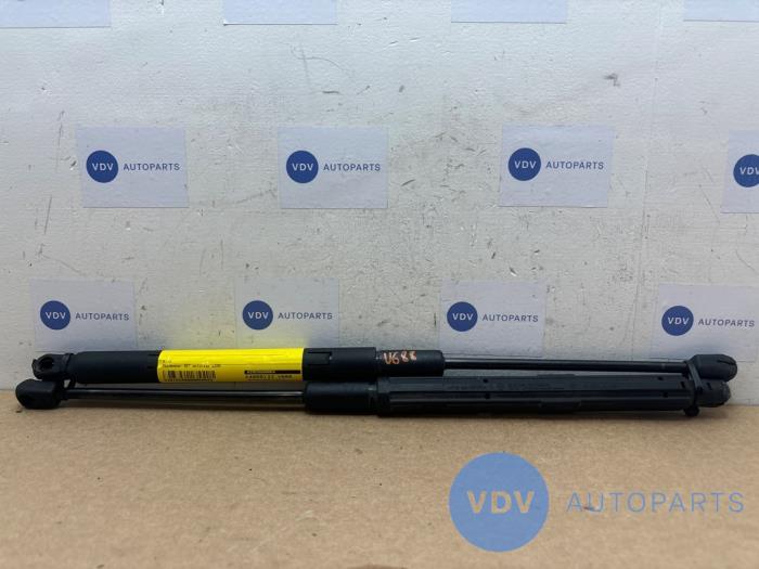 Set of bonnet gas struts Mercedes C-Klasse