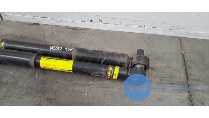 Zestaw amortyzatorów Mercedes Vito