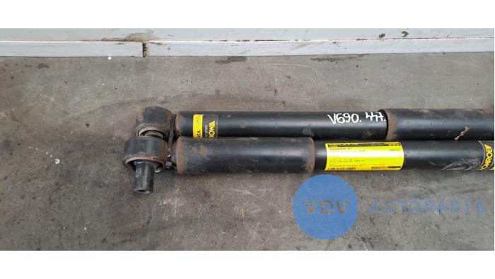 Zestaw amortyzatorów Mercedes Vito