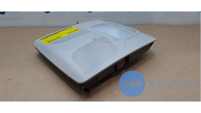 Oswietlenie wewnetrzne przód Mercedes Vito